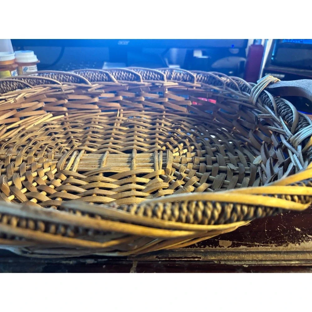 vintage Woven gathering Tray basket Floral Arrangement. Large Money Basket Etc?